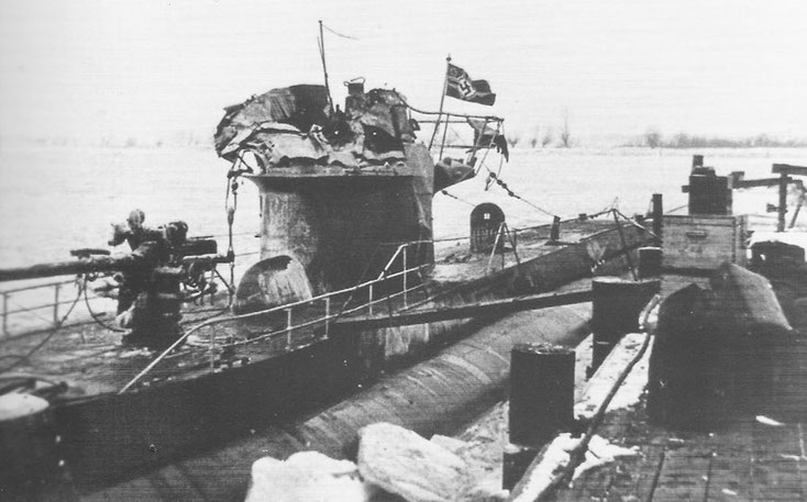 Historias-Submarino U-760